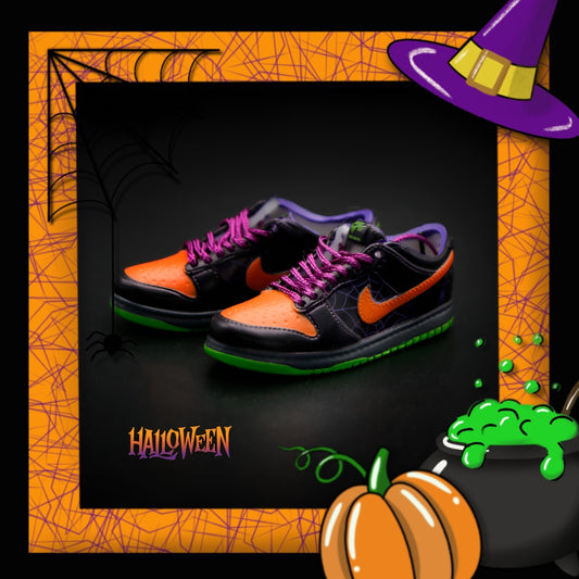 Mini Sneakers Nike Dunk Low Halloween/Freddy Krueger 3d Kit miniatures