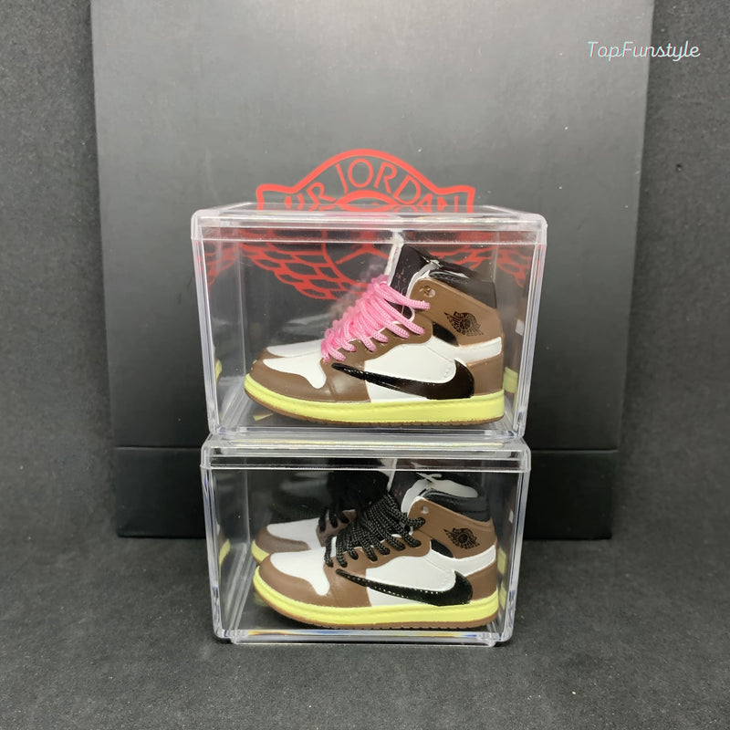 Nike Travis Scott AJ Mini Exquise : Sneakers Miniatures Uniques.