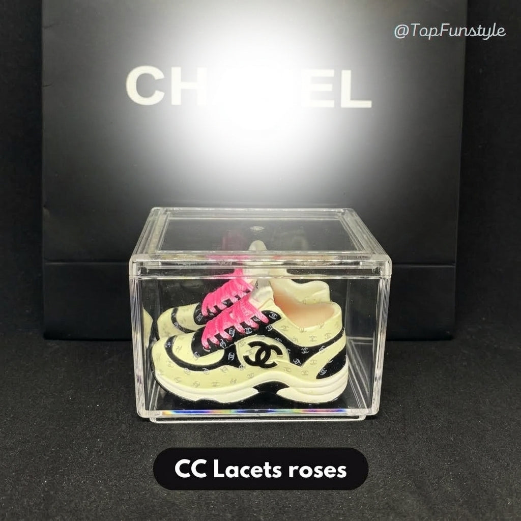Mini sneakers CC Sport Chic en vitrine - lacets roses print CC et semelle chunky