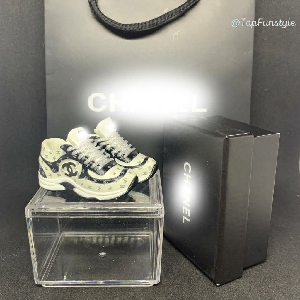 Mini sneakers CC Sport Chic lacets blancs avec boîte et sac - kit cadeau