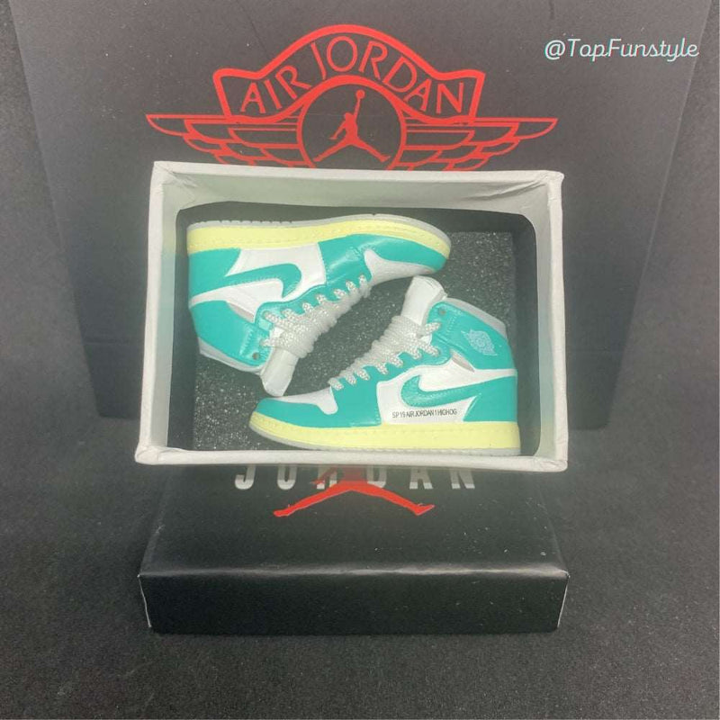 Mini Air Jordan Nike Tiffany - décoration de bureau stylée pour amateurs de streetwear