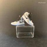 Miniature Nike Air Jordan 1 Leonard - objet décoratif unique pour fans de basketball